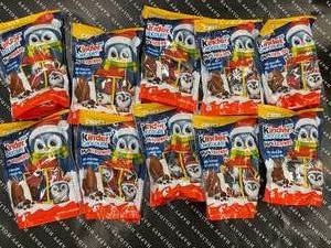 lot 329 image: Kinder Chocolate Mini Friends 10 Bags