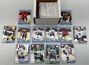 lot 5 image: Misc. Hockey Cards