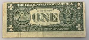 lot 10 image: 1977 U.S. ERROR Dollar Reverse Offset On Back (In Protective Sleeve)