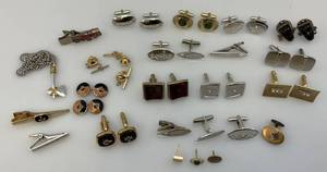 lot 92 image: Misc. Vintage Cuff links & More