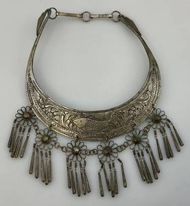 lot 94 image: 1960s Thai Dancer Silver Color Ornate Necklace
