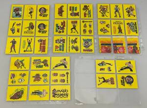 lot 172 image: Misc. Vintage Topps Nintendo Trading Cards Including ZELDA & More