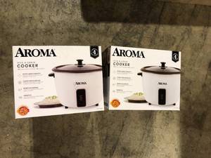 Lot of  32-Cup White Rice Cooker by AROMA    Customer Returns See Pictures