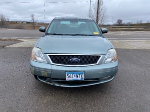 lot 18 image: 2006 Ford 500