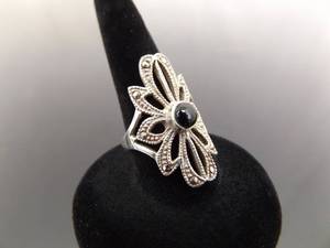 .925 Sterling Silver Art Nouveau Black Onyx Cabochon Ring Size 6