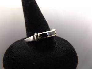 .925 Sterling Silver Inlayed Black Onyx Ring Size 7.5