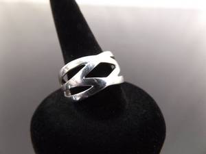 NEW .925 Sterling Silver Styled Band Ring Size 7