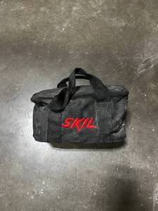 Skil Octo Detail Sander with Bag  Sandpaper