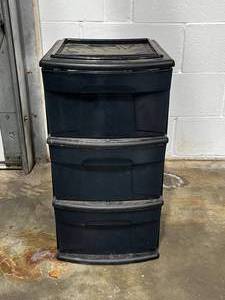 3 Drawer Storage Unit with Vacuum Attachments