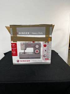 Singer Heavy Duty Sewing Machine in orig pkg