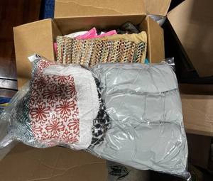 Various Linens - Towels, Blankets, etc.
