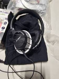 Honedics Clock, Bose Headphones, Back Bay Ear Buds & USB Cables