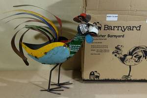 lot 33 image: Barnyard Lawn Ornament Rooster