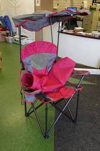 lot 128 image: Camping Chair with Shade
