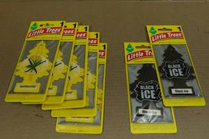 lot 159 image: 7 Little Trees Air Fresheners