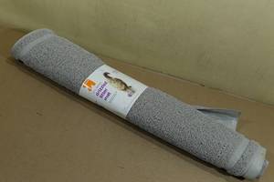 lot 161 image: Track Resistant Drizzle Litter Mat