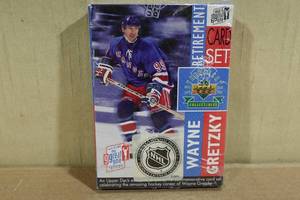 lot 183 image: Upper Deck Wayne Gretzky Retirement Card Set