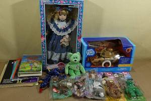 lot 194 image: Assorted Kids Toys - Beanie Babies