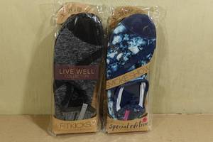 lot 243 image: 2 Pairs Womens Fitkicks -Size XL
