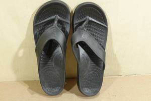 lot 263 image: Nuusole Mens Flip-Flops -Size 12