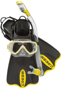 lot 106 image: Cressi Adult Palau Fin Snorkel Set -Fin Size LXL, YellowBlack