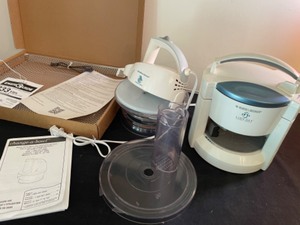 lot 294 image: Black & Decker Lids Off Air fryer Sheet & Change-A-Bowl Product
