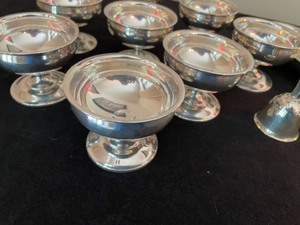 lot 20 image: Reeds & Barton Sterling Silver Serving Bowls & Bell