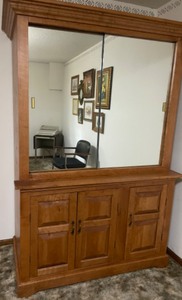 lot 78 image: Great Hand Crafted Mirrored Storage Cabinet