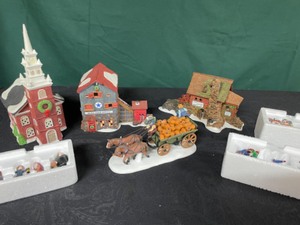 lot 100 image: Heritage Village Collection from Dept 56