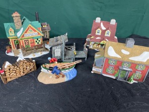 lot 87 image: Dept 56 New England Village Series