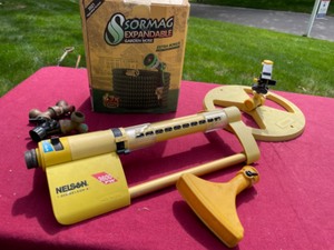 lot 256 image: Sormac Expandable hose & sprinklers