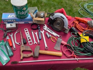 lot 265 image: Shop Items--saw, lights, etc.