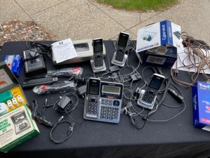 lot 282 image: Electronics--Cordless phones, power cords, misc.