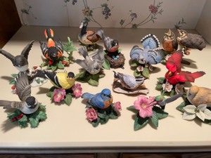 lot 68 image: Lenox Porcelain Bird Collection in Fabulous Shape