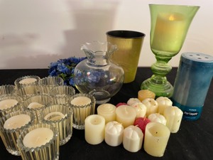 lot 284 image: Candle Collection