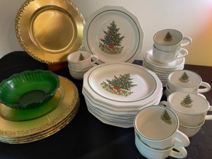 lot 127 image: Pfaltzgraf Christmas Dishes--Set of 10 & 12 Gold Metal Chargers