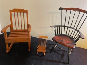 lot 291 image: Papa, Mama & Baby Bear Chairs