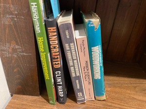lot 311 image: Home Improvement & Woodworking Books