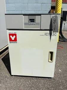 lot 25 image: MSRP $800 Yamato IC103C Digital Natural Convection General Purpose Benchtop Laboratory Incubator - Great Working Condition  Guaranteed To Work