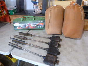 lot 35 image: Camping Items