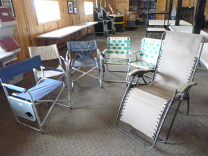 lot 52 image: 6 Outdoor Chairs