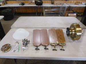 lot 53 image: Hunter Ceiling Fan