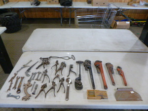 lot 61 image: Hand Tools
