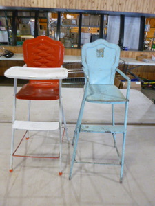 lot 89 image: 2 Vintage Amsco Doll High Chairs