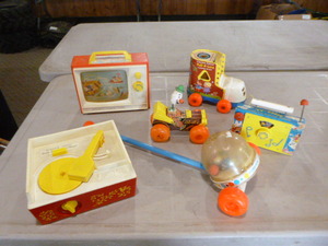 lot 100 image: Vintage Fisher Price Toys