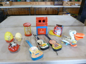 lot 103 image: Vintage Toys