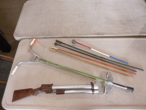 lot 106 image: Vintage Toys