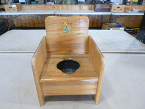 lot 109 image: Vintage Wood Potty Chair