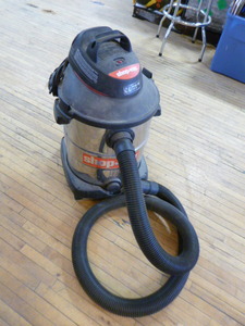 lot 142 image: Shop Vac WetDry Vac