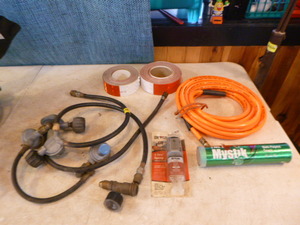 lot 144 image: Garage Items